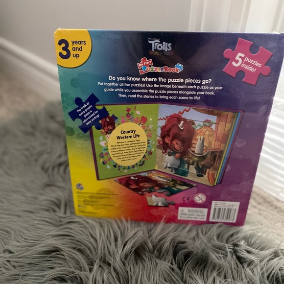 Trolls Puzzle Book - Picture 2 of 2